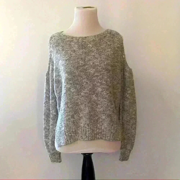 Hollister Cold Shoulder Sweater Size Small - Picture 1 of 9